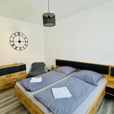 Apartmán Am Schlossgarten